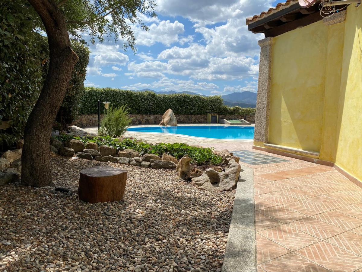 בודוני Villa Peonia מראה חיצוני תמונה